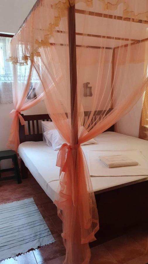 Guesthouse Kind And Love 希克杜沃 外观 照片